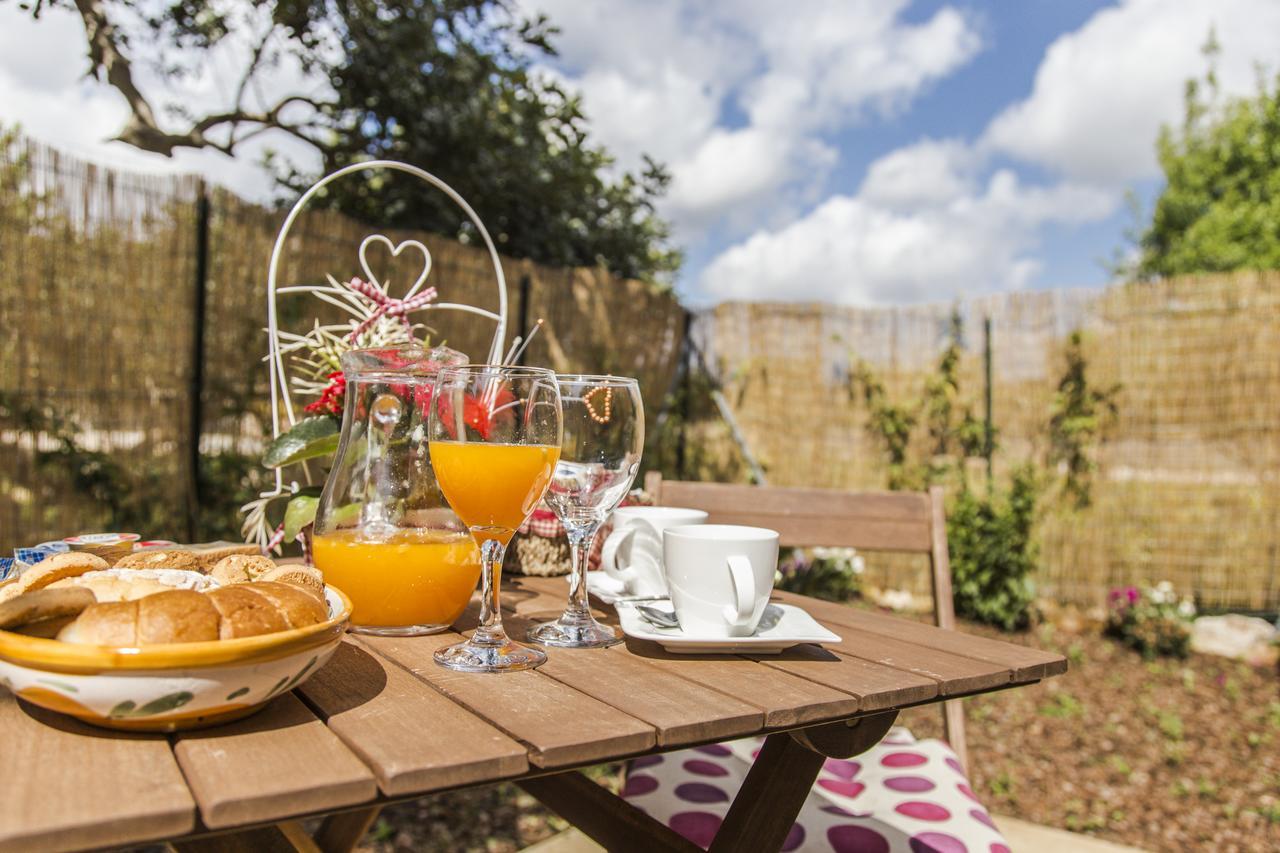 Abbraccio Del Carrubo Bed & Breakfast Scicli Exterior photo