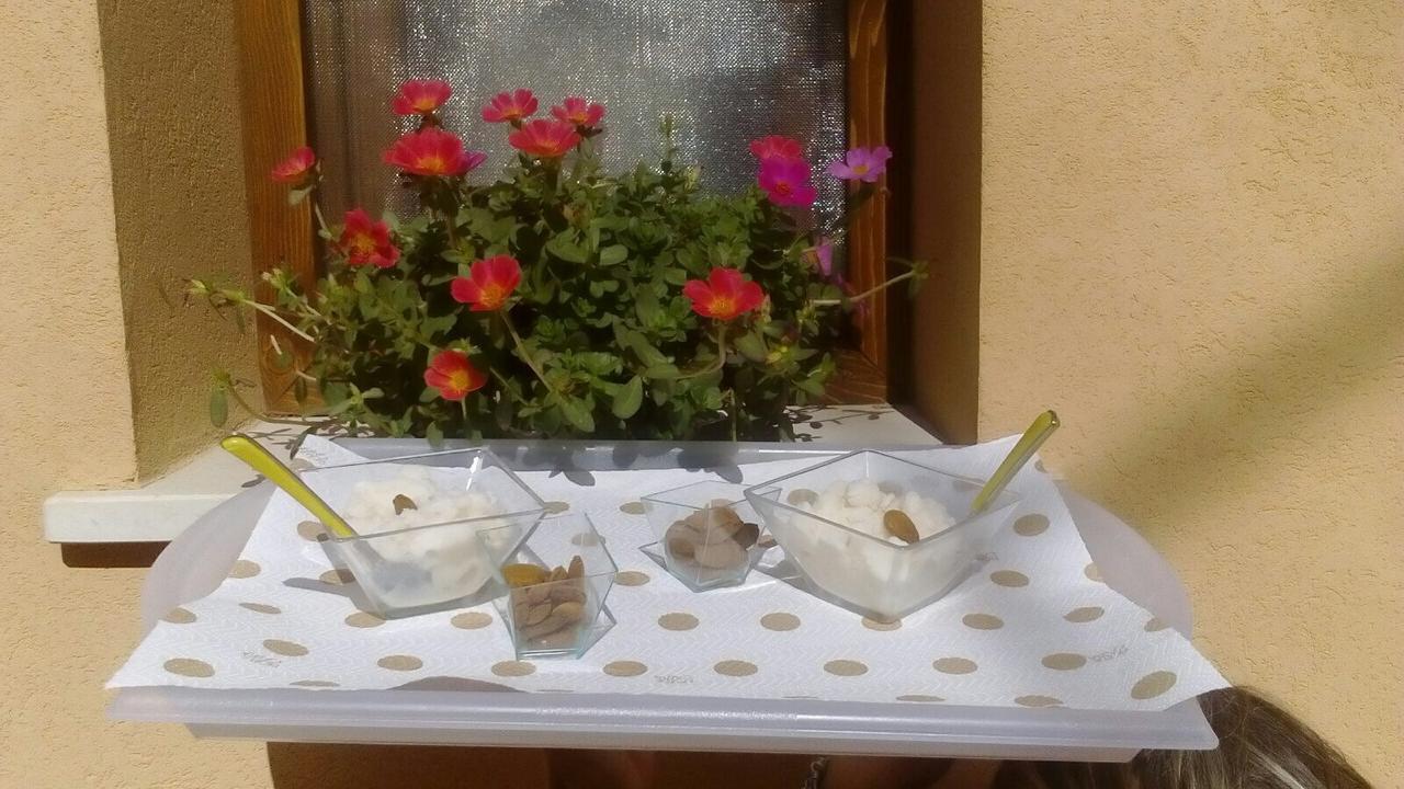Abbraccio Del Carrubo Bed & Breakfast Scicli Exterior photo